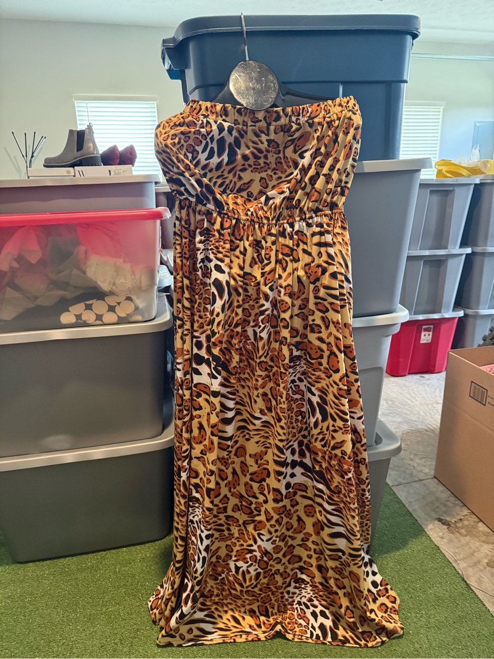 Strapless Leopard Print Maxi Dress - Bold Animal Print p36 - Picture 3 of 5